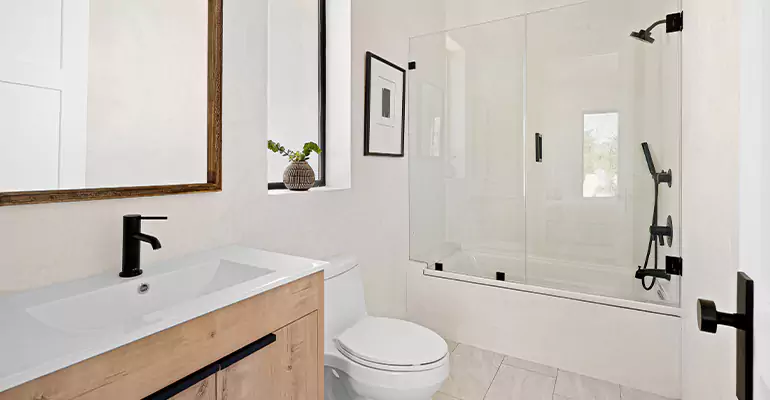 Tub Replacement With Shower in Rochester